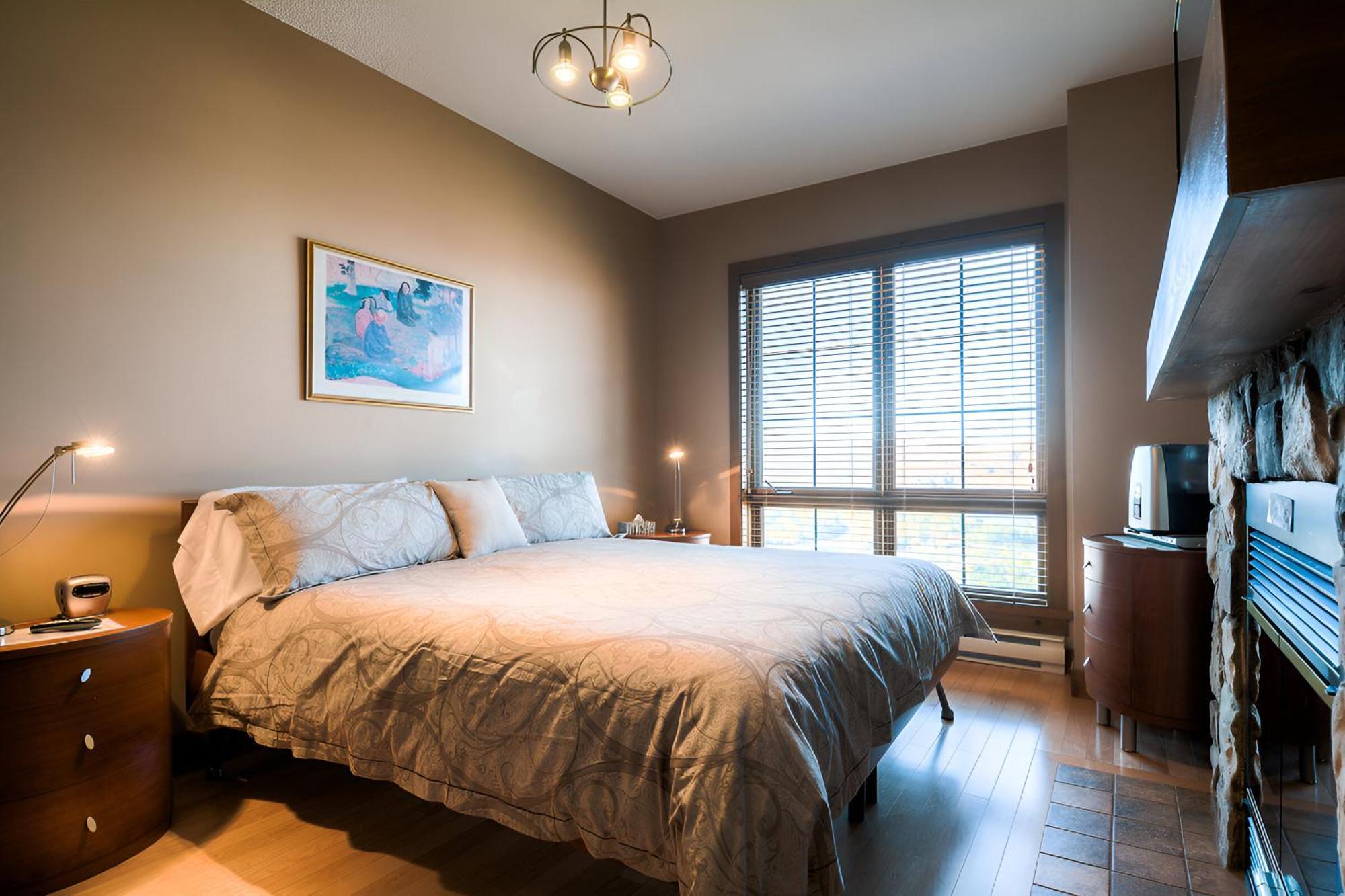 Luxurious Equinoxe Ski-In/Ski-Out Mont-Tremblant Luaran gambar